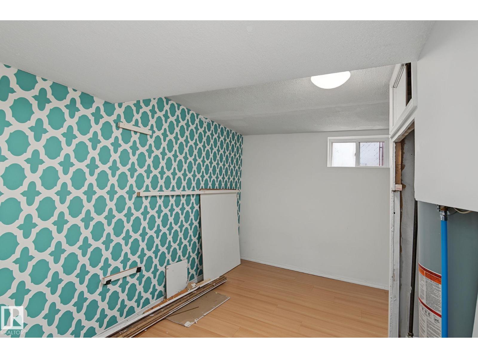 11147 78 AV NW - 38