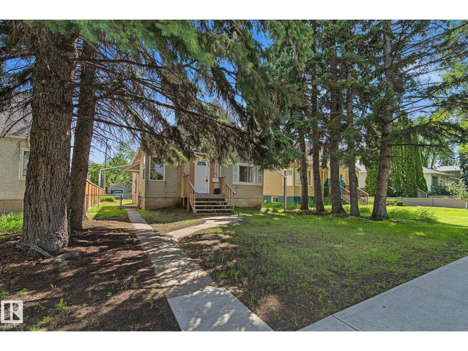 11147 78 AV NW - 43