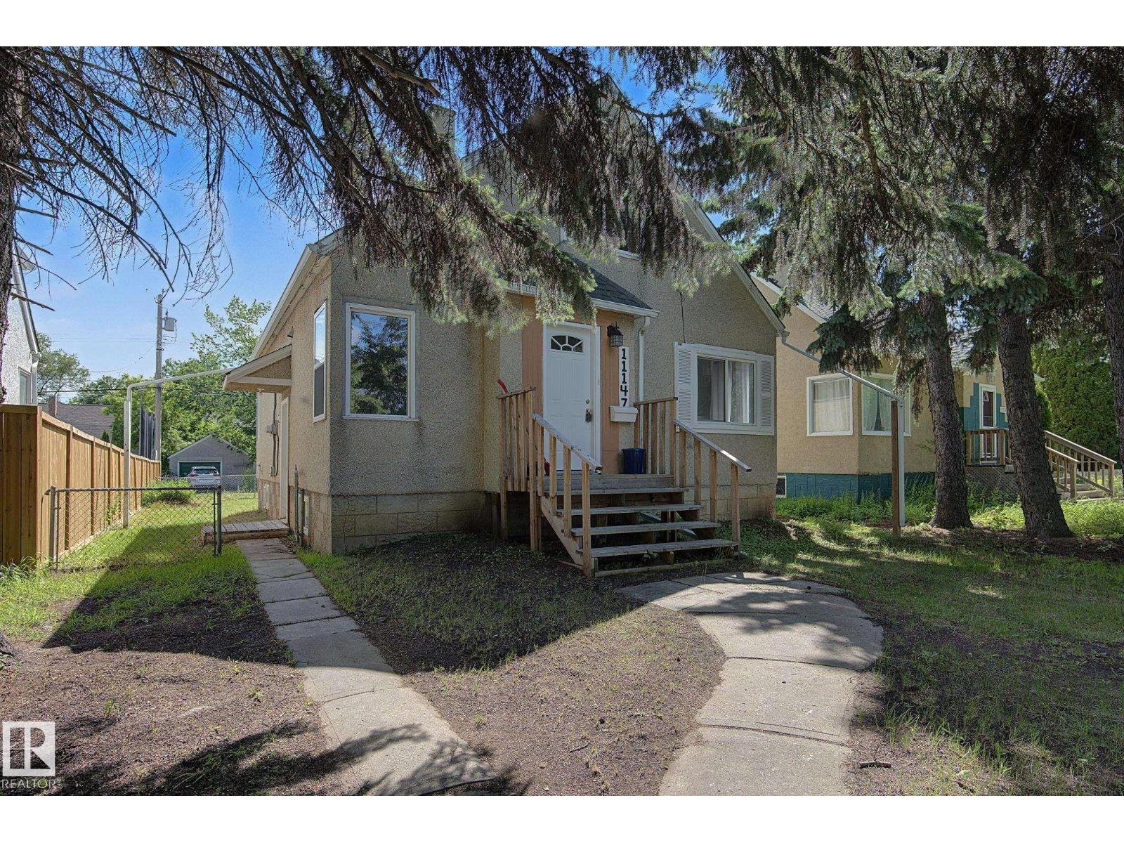 11147 78 AV NW - 47