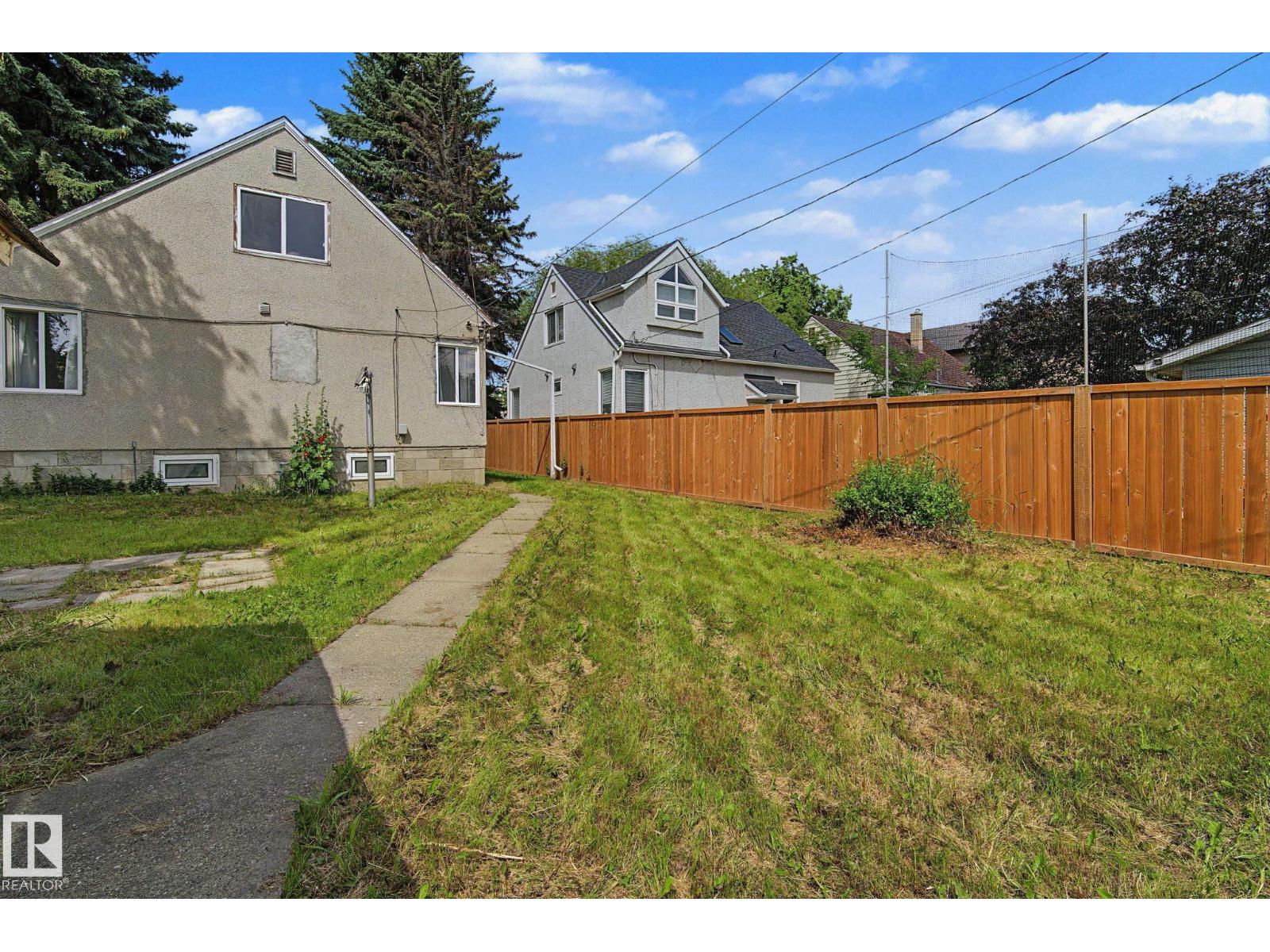 11147 78 Avenue NW - Photo 48