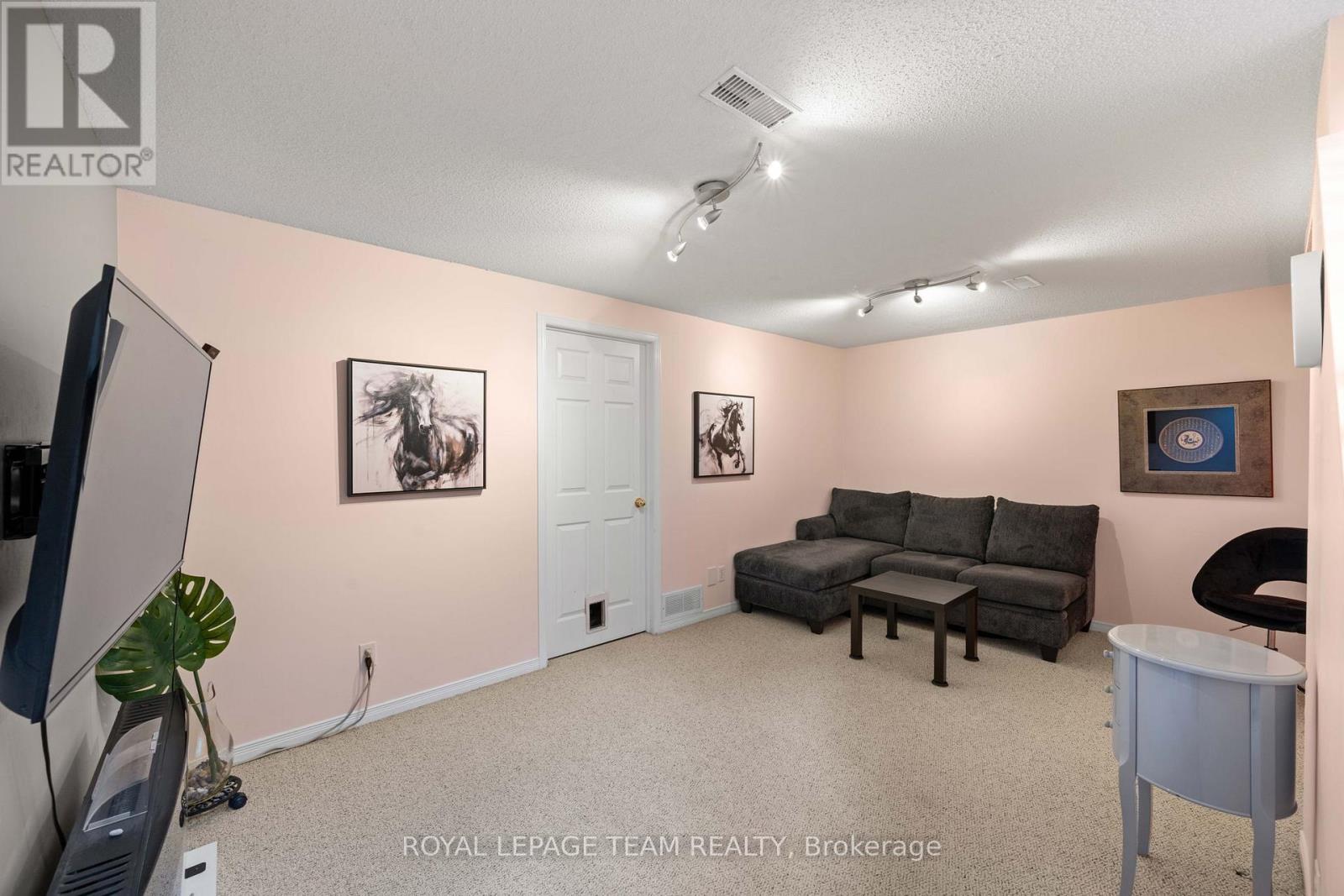 6 FOLISON STREET - 30