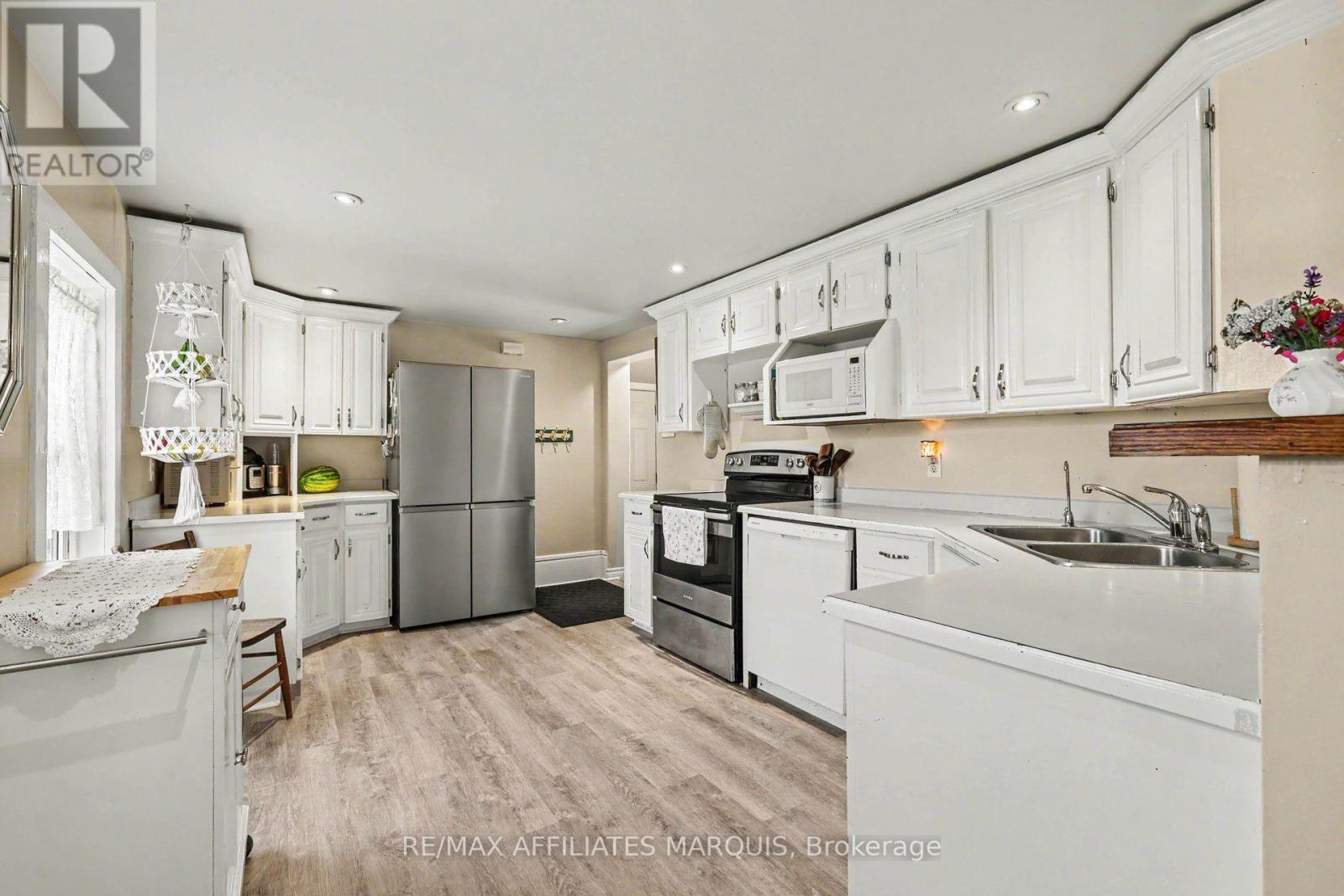 59 MAIN STREET - 15