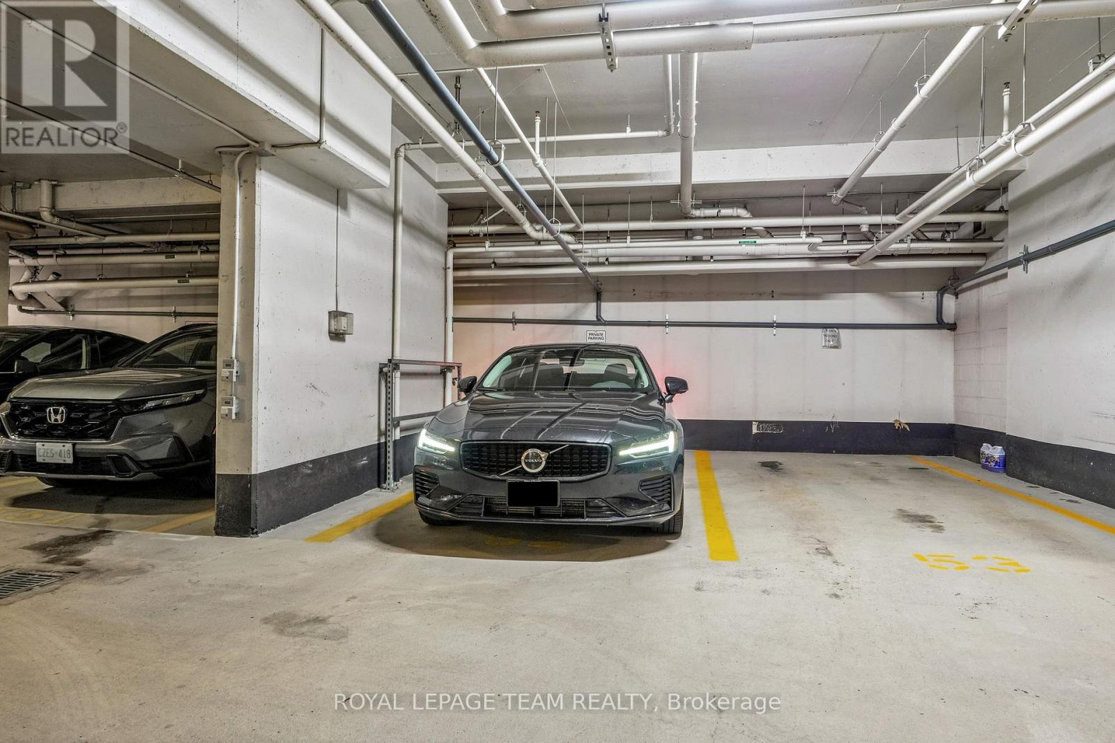 532 – 340 MCLEOD STREET, Ottawa. Luxury613. By Peter Sagos - Image 35