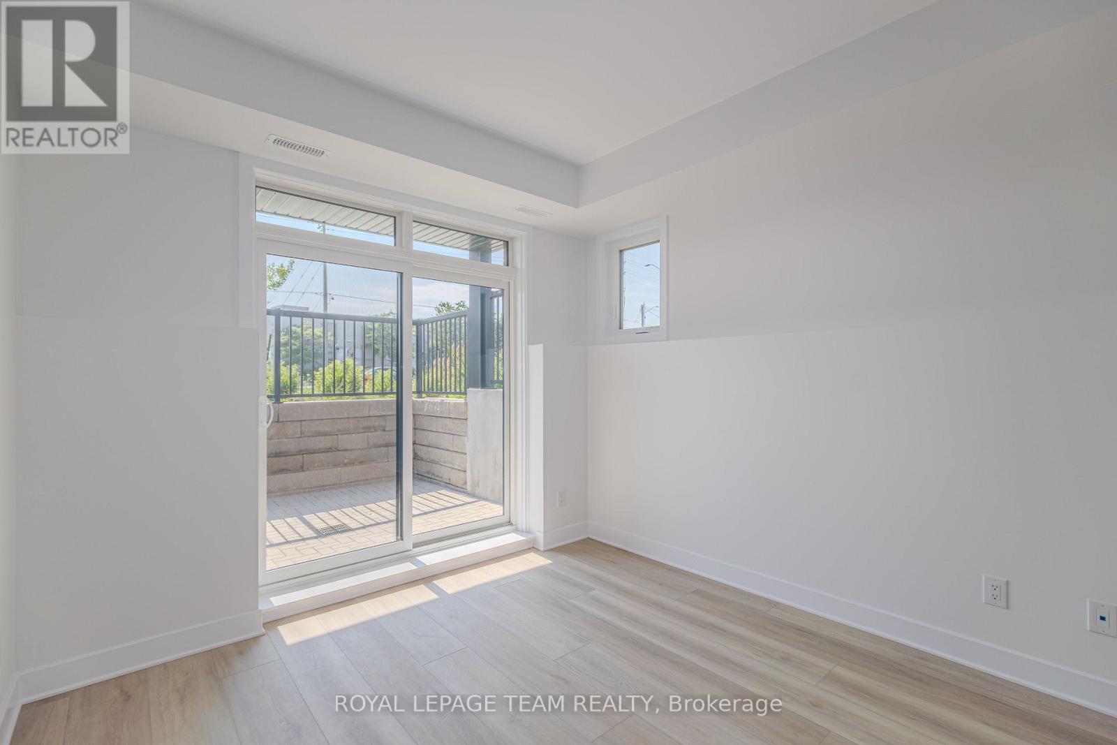 4787A BANK STREET, Ottawa. Luxury613. By Peter Sagos - Image 20