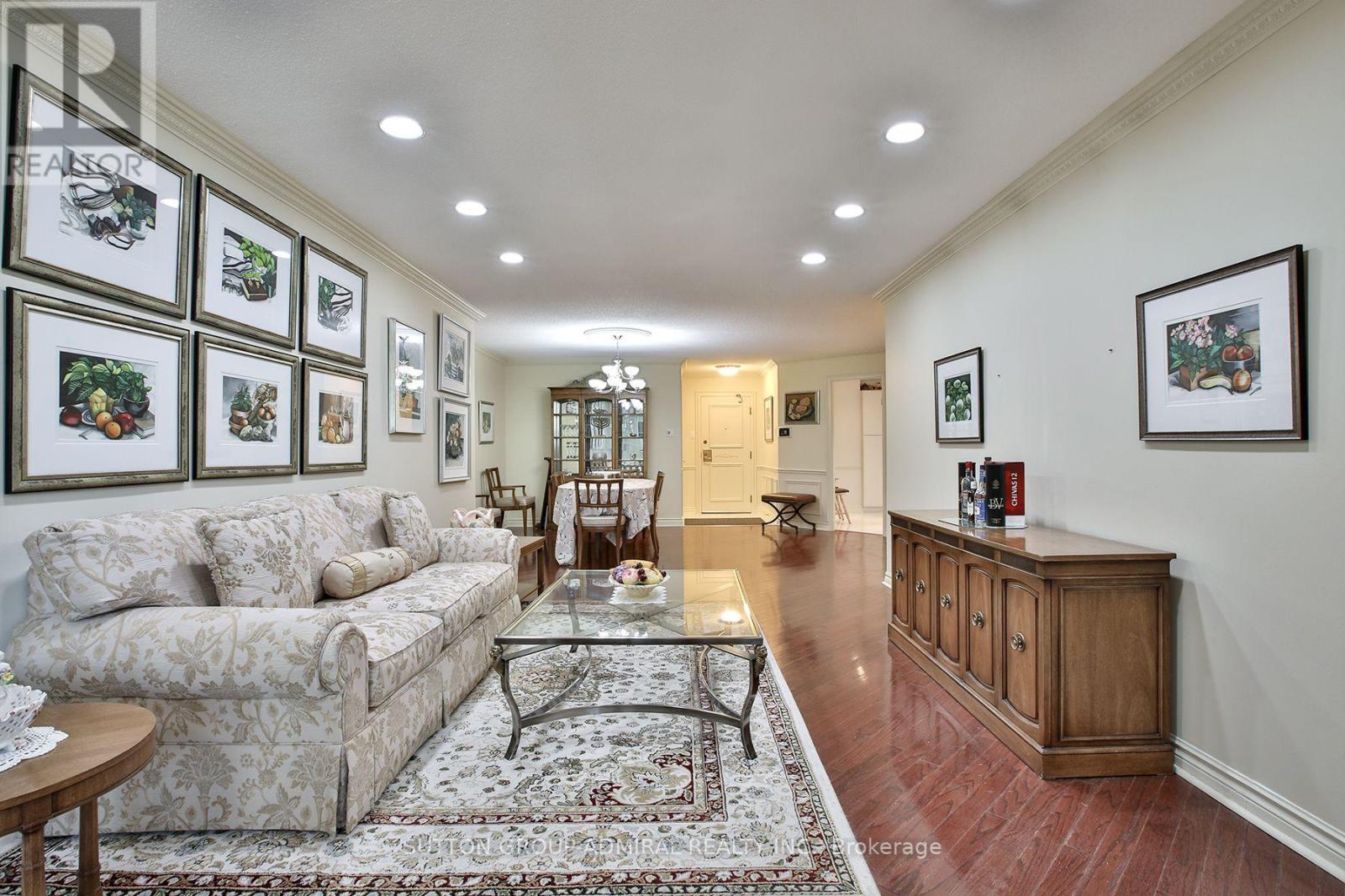 #106 333 CLARK AVENUE W - 15