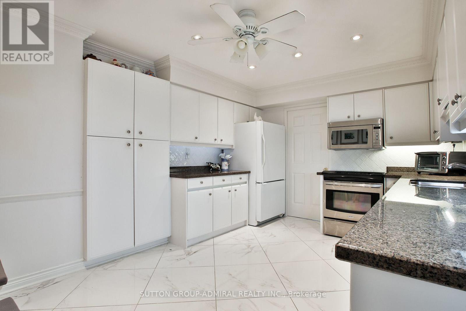 #106 333 CLARK AVENUE W - 16