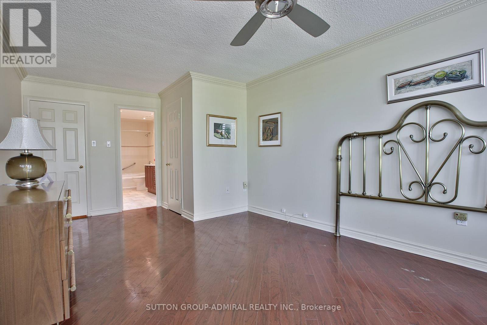 #106 333 CLARK AVENUE W - 23