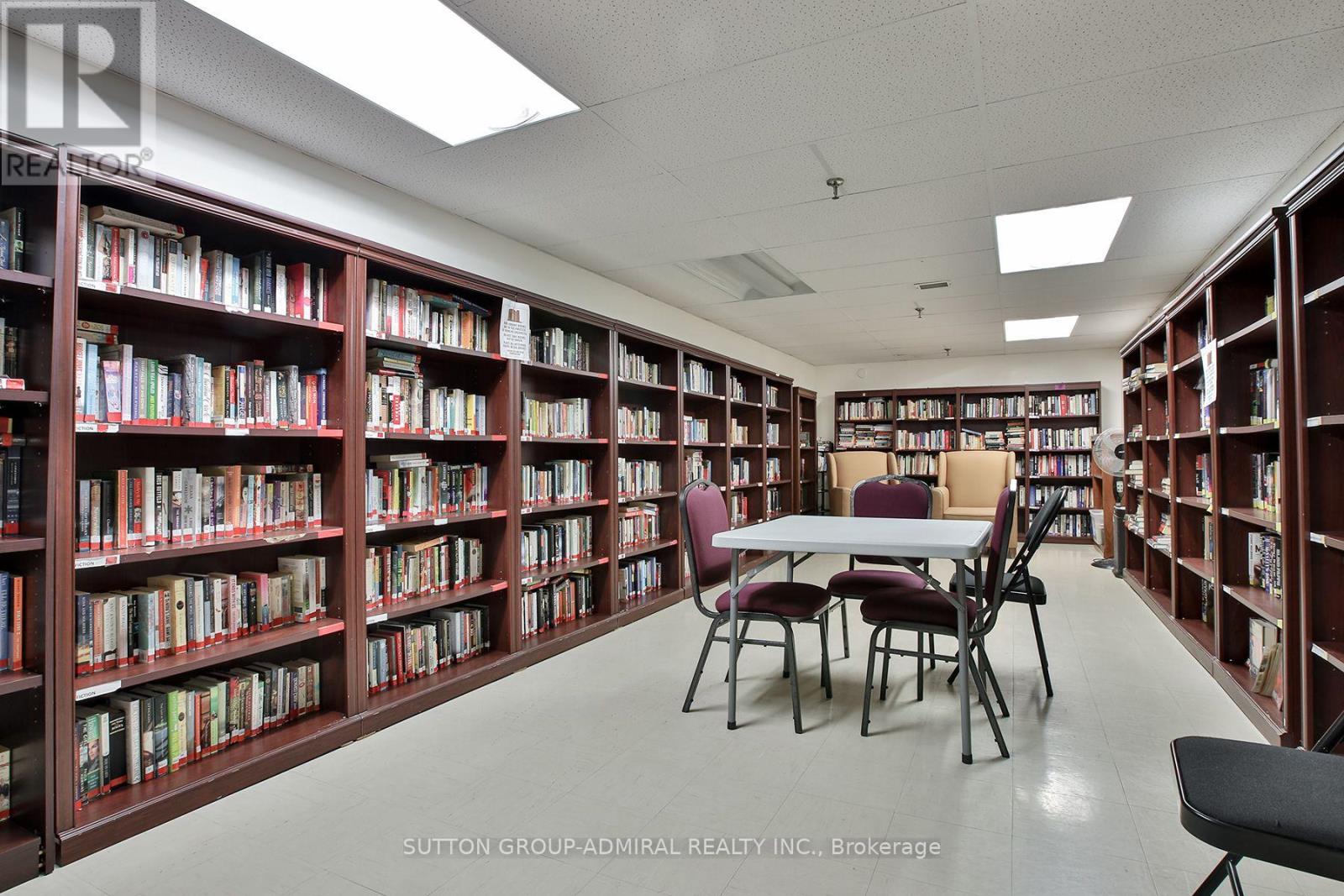 #106 333 CLARK AVENUE W - 30