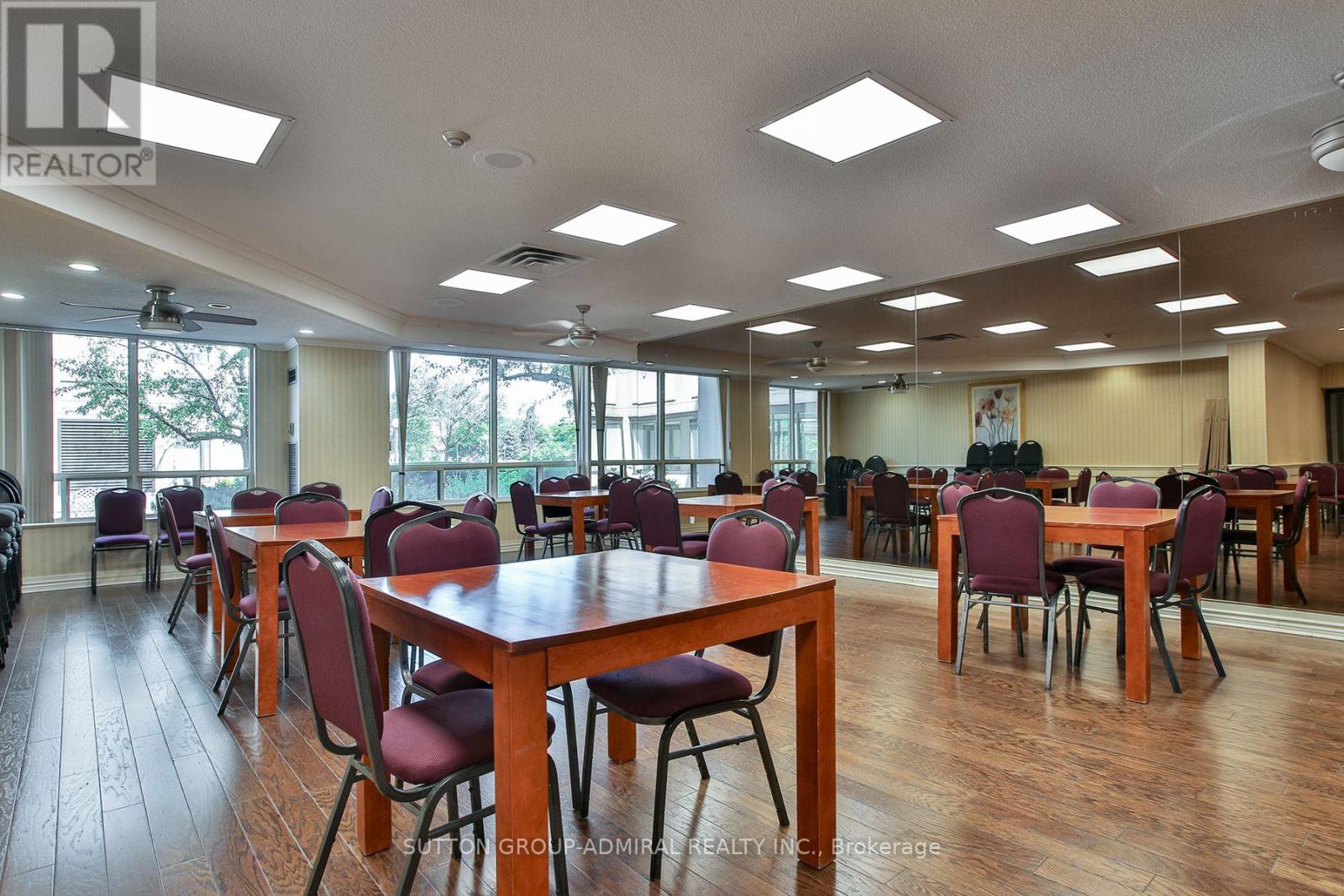 #106 333 CLARK AVENUE W - 31