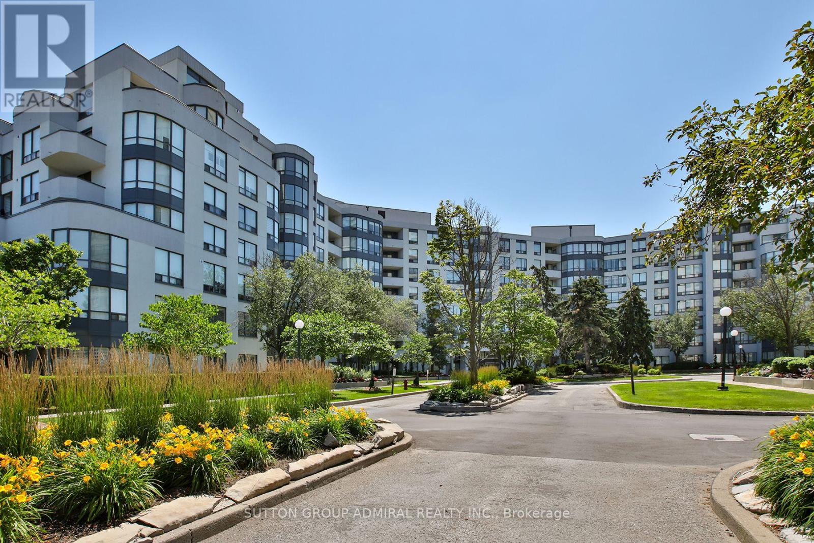 #106 333 CLARK AVENUE W - 40