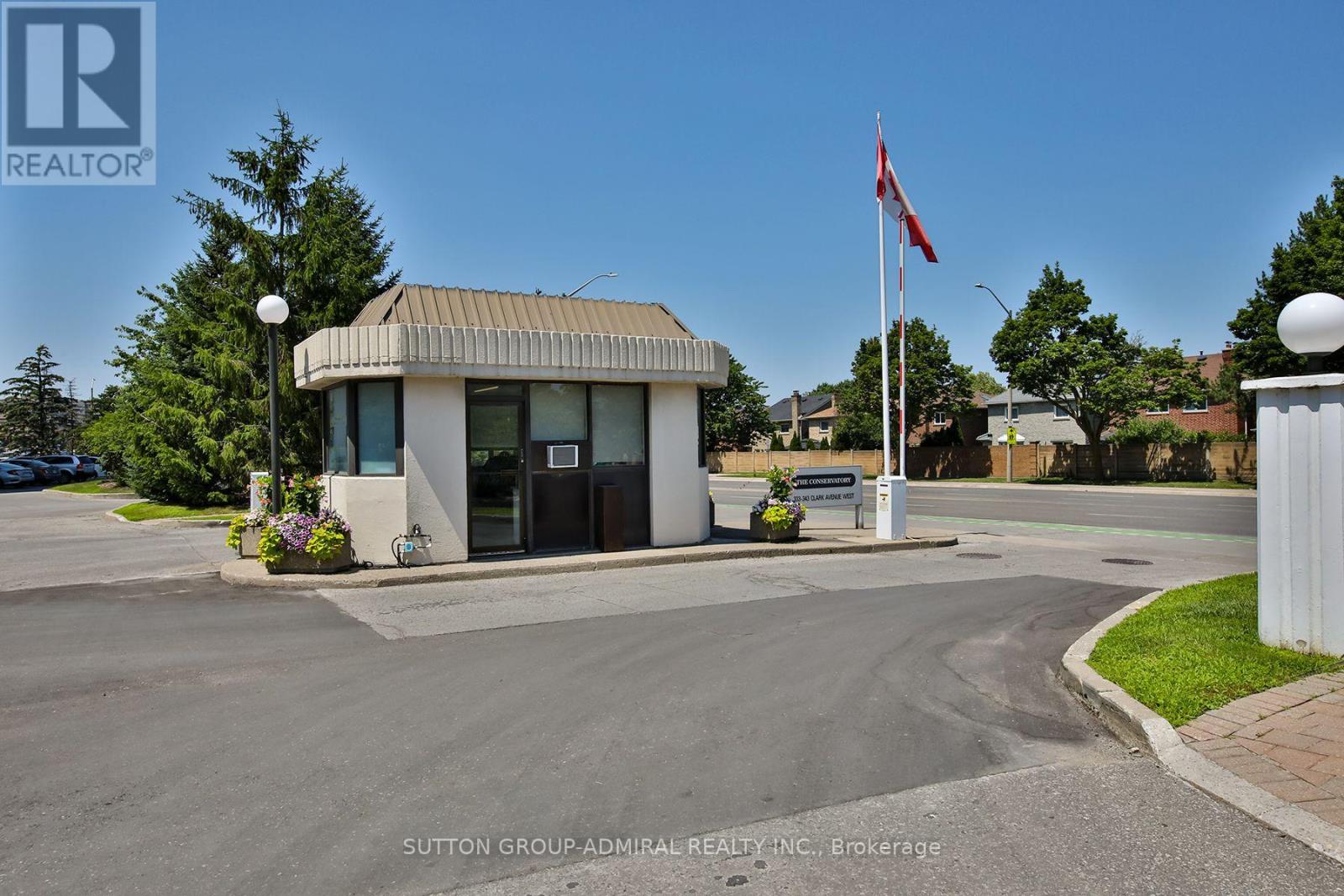 #106 333 CLARK AVENUE W - 41