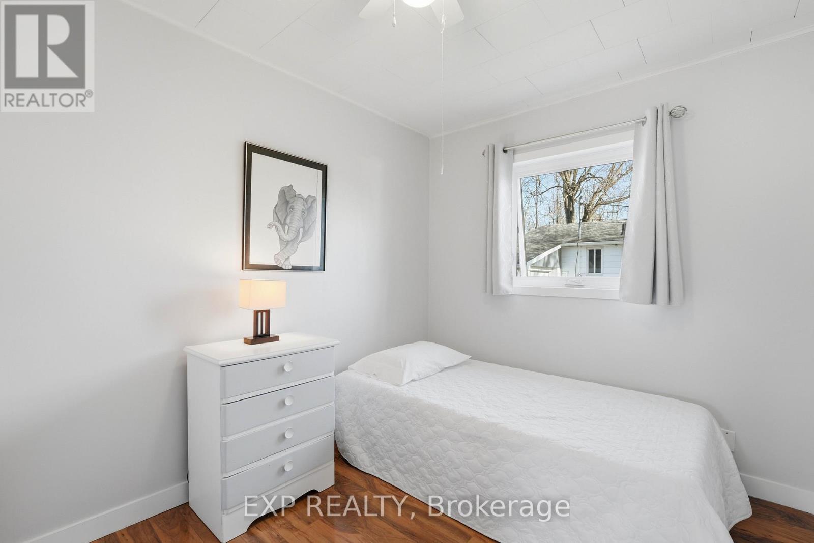 33 ISLE VISTA DRIVE - 15