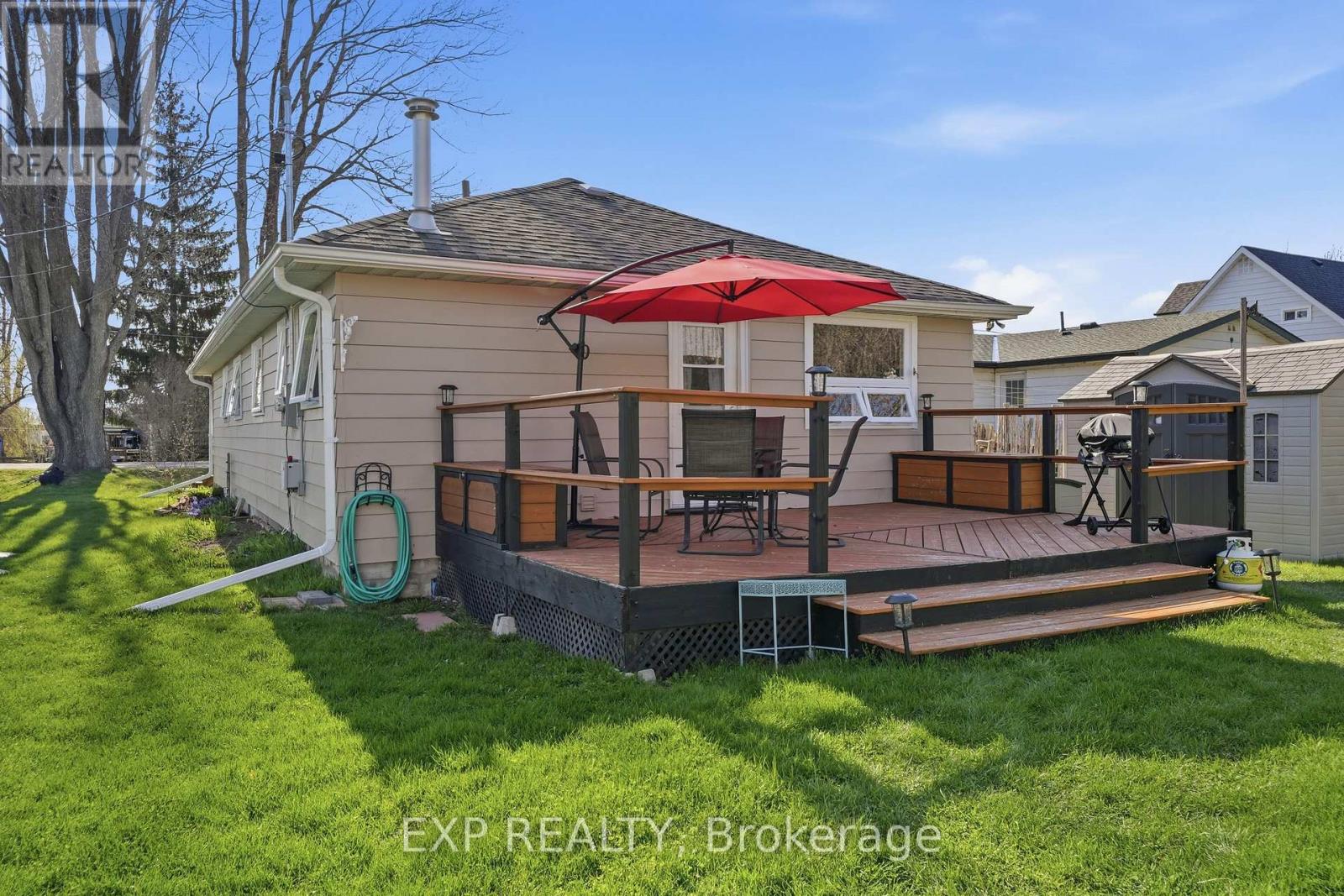 33 ISLE VISTA DRIVE - 24