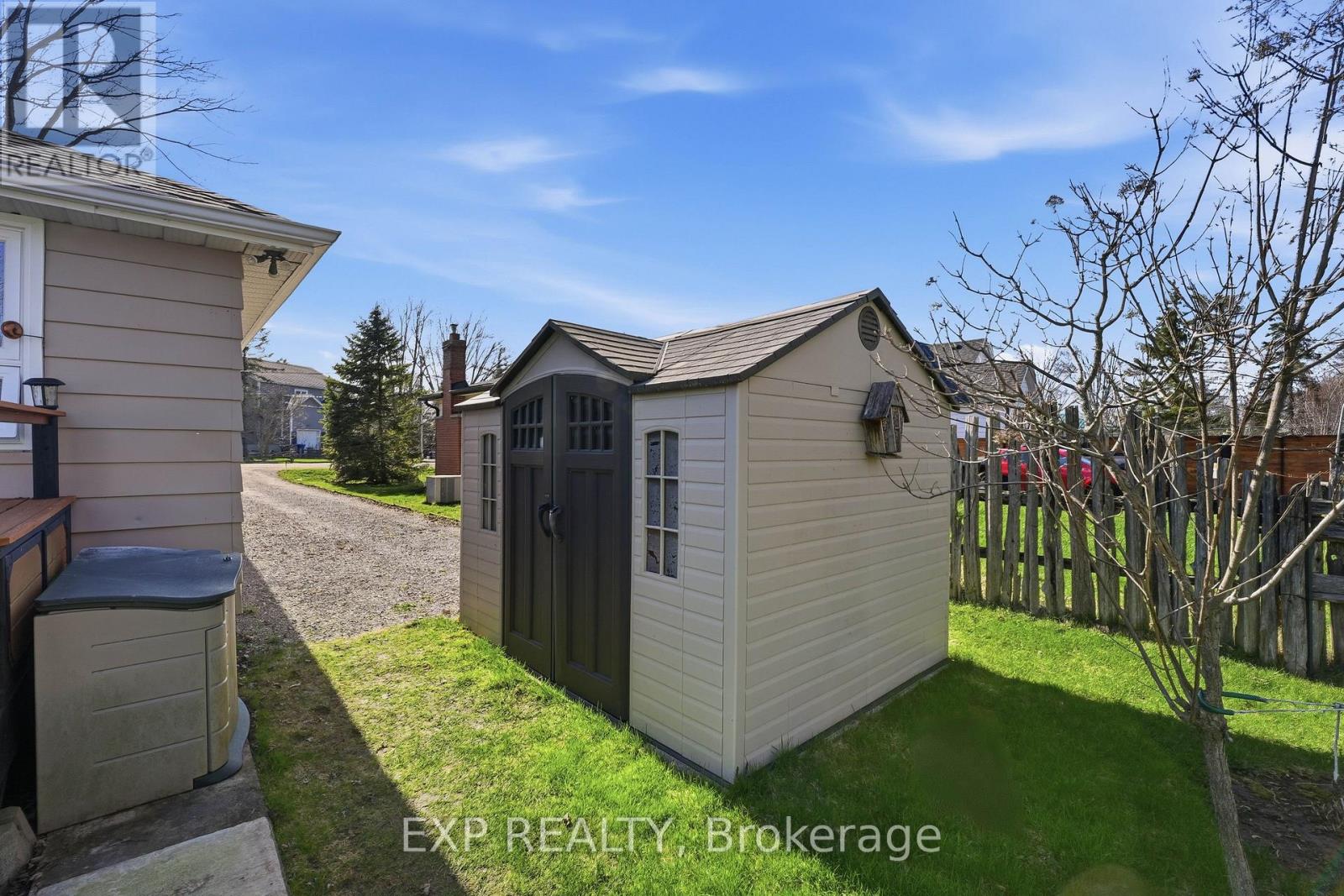 33 ISLE VISTA DRIVE - 27