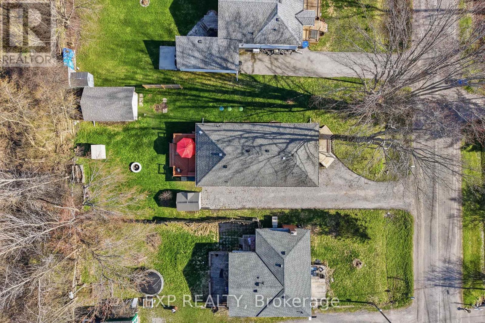 33 ISLE VISTA DRIVE - 35