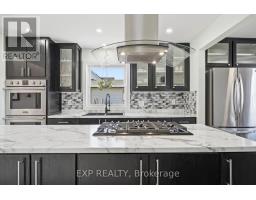 33 Isle Vista Drive, Georgina, ON L0E1N0 Photo 11