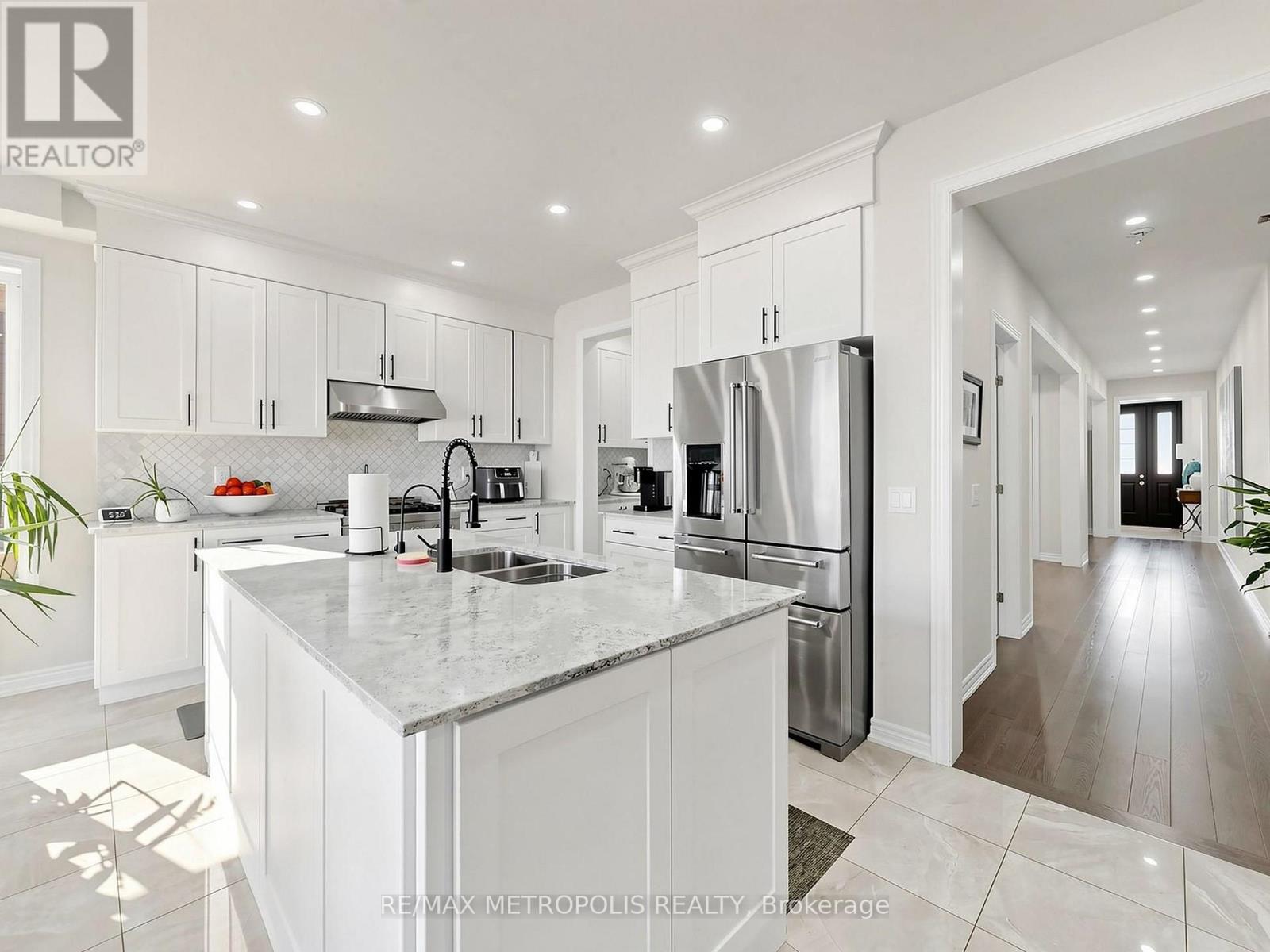 17 NEILLY TERRACE N - 15