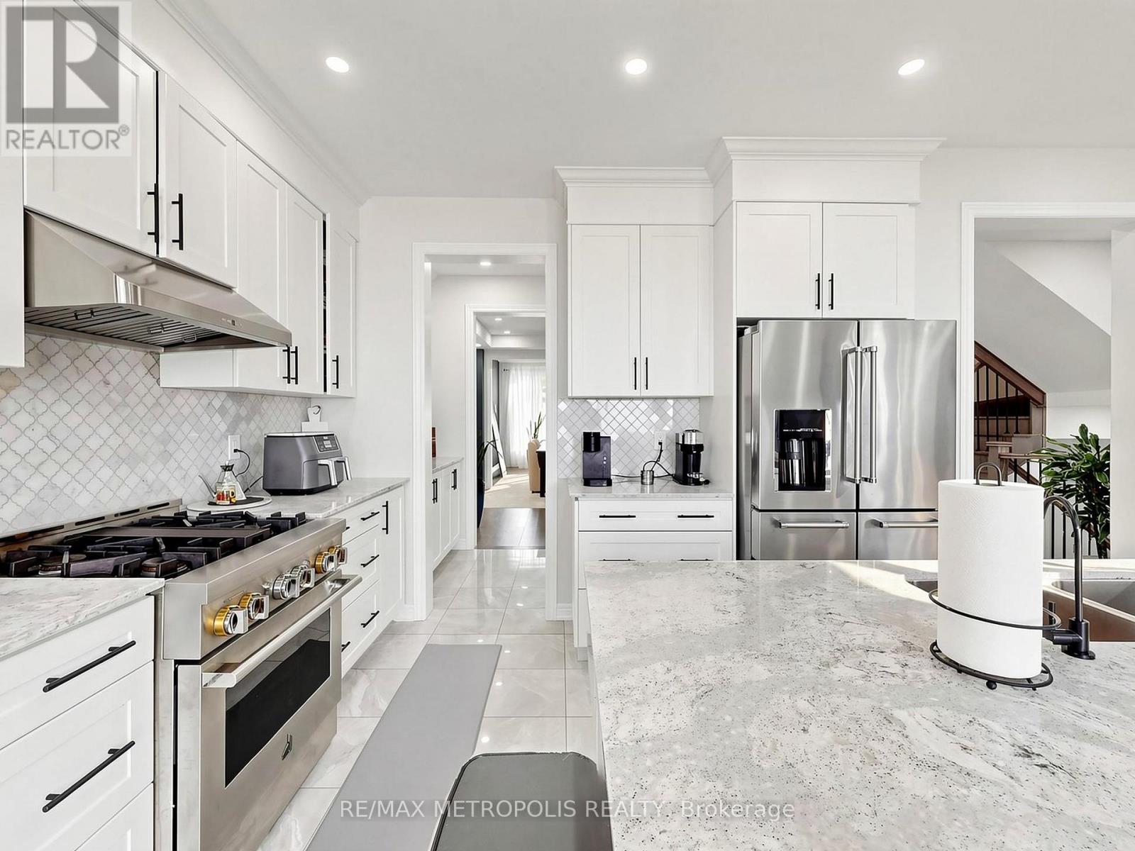 17 NEILLY TERRACE N - 19