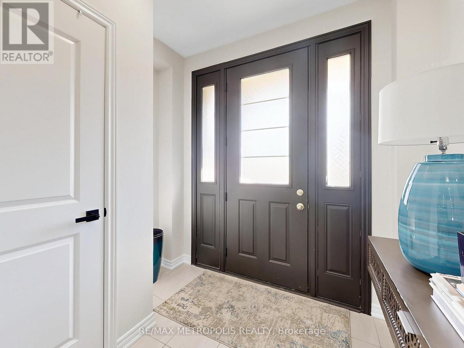17 NEILLY TERRACE N - 24