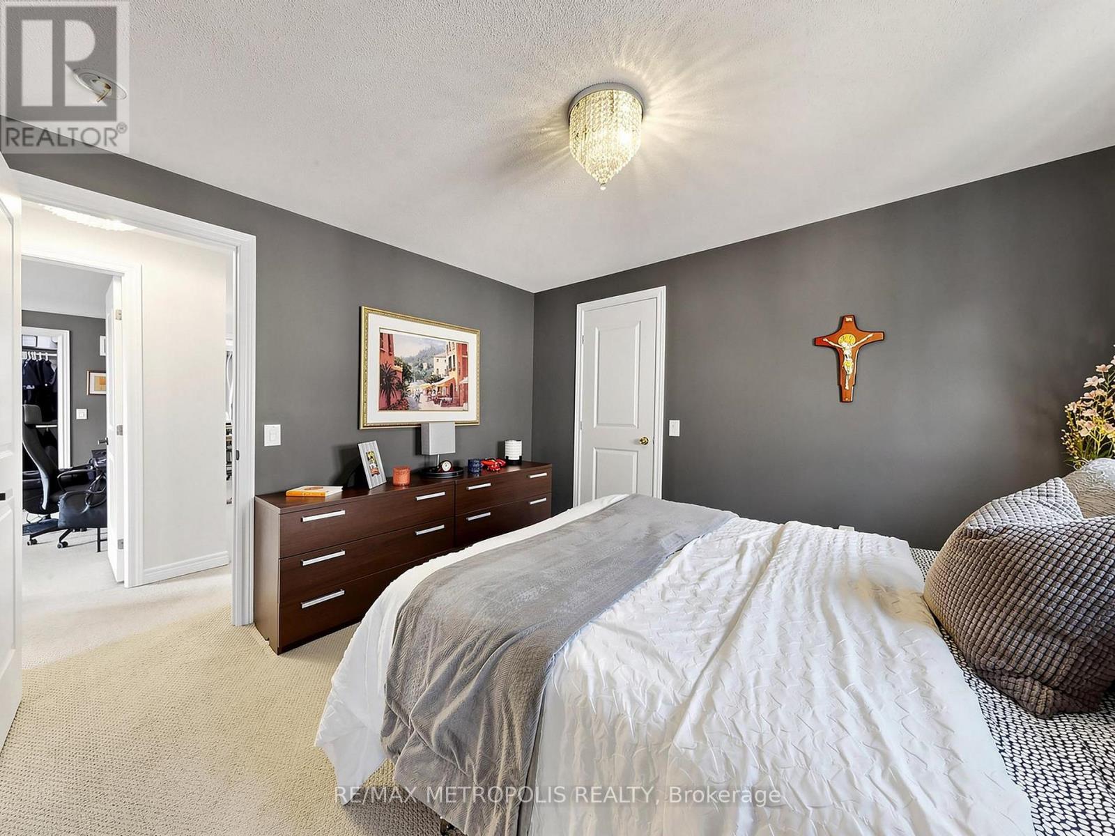 17 NEILLY TERRACE N - 35