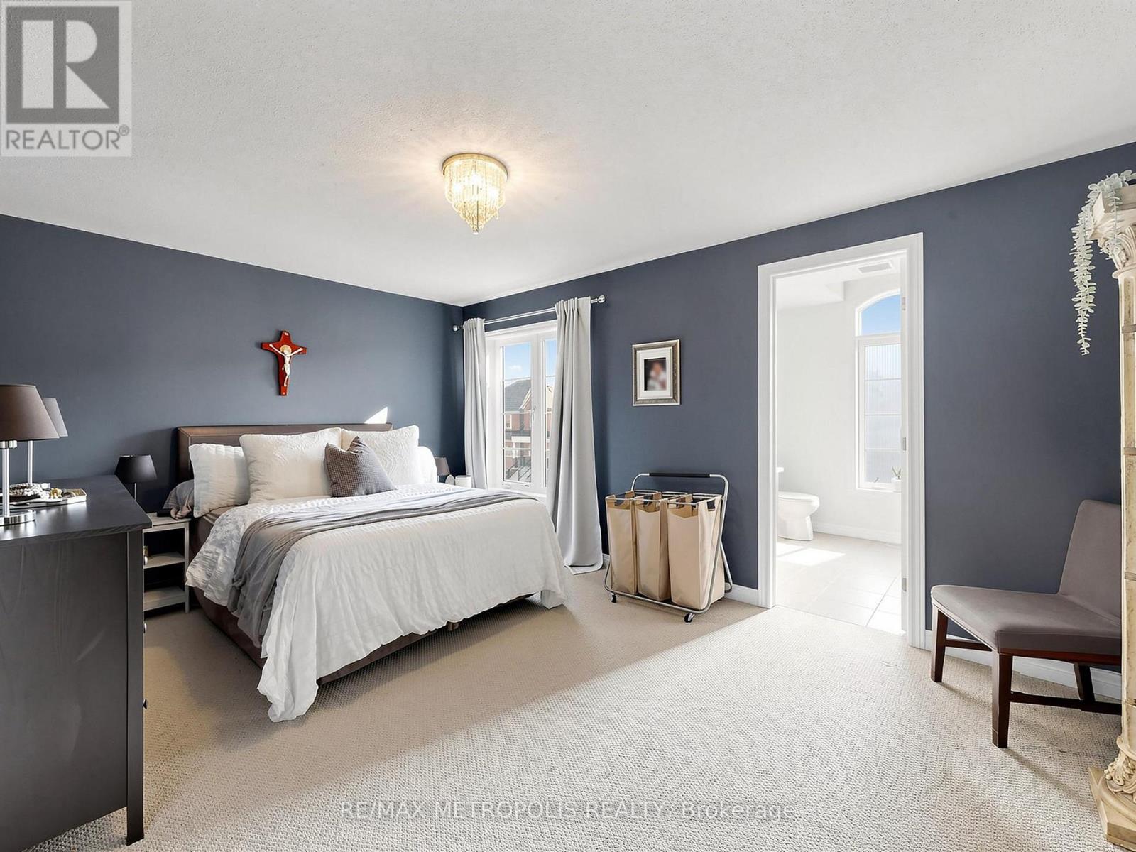 17 NEILLY TERRACE N - 43