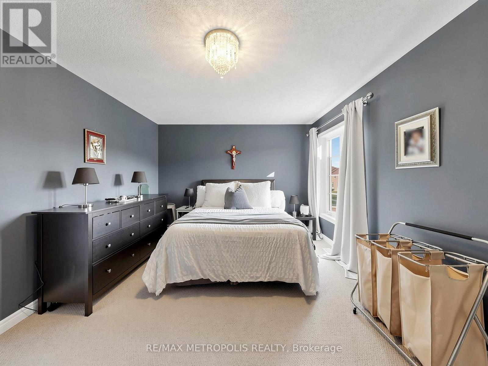 17 NEILLY TERRACE N - 44