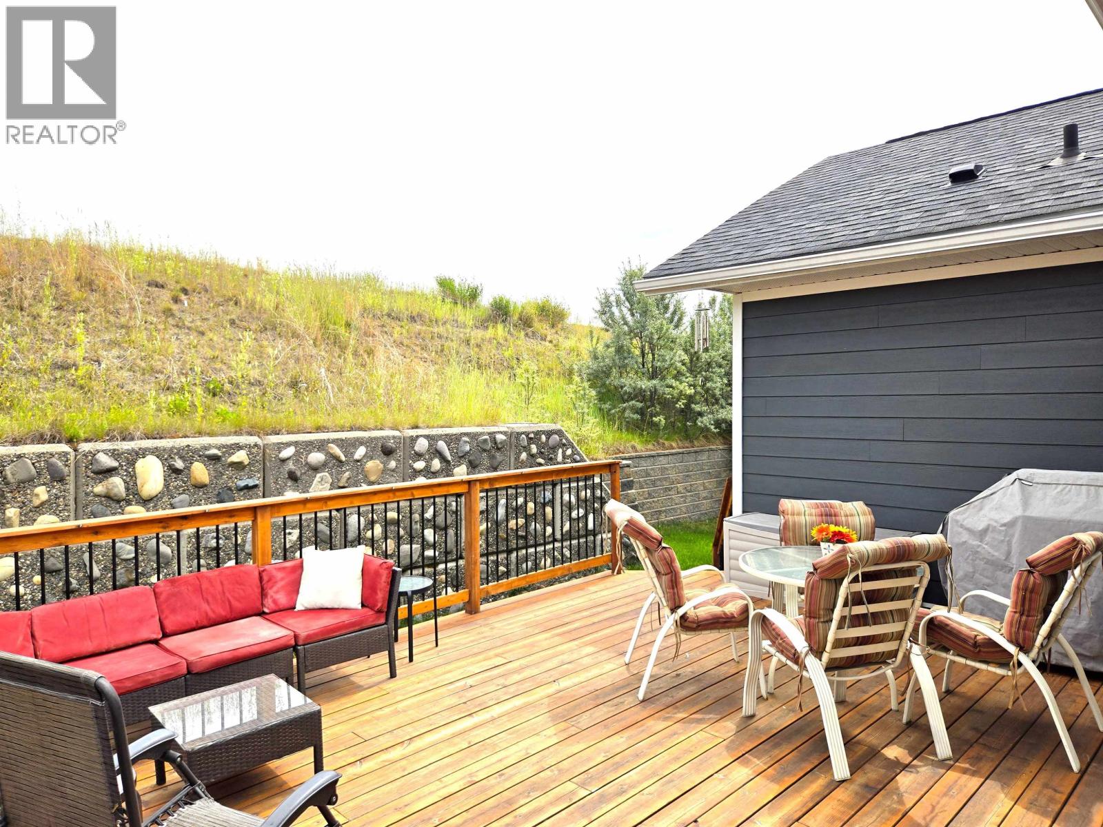 2632 LINKS DRIVE - 12