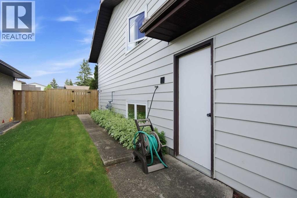 92 Mccullough Crescent - 45