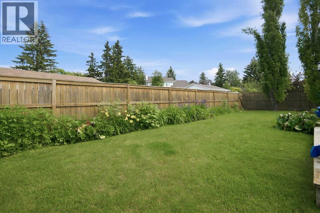 92 Mccullough Crescent - 43