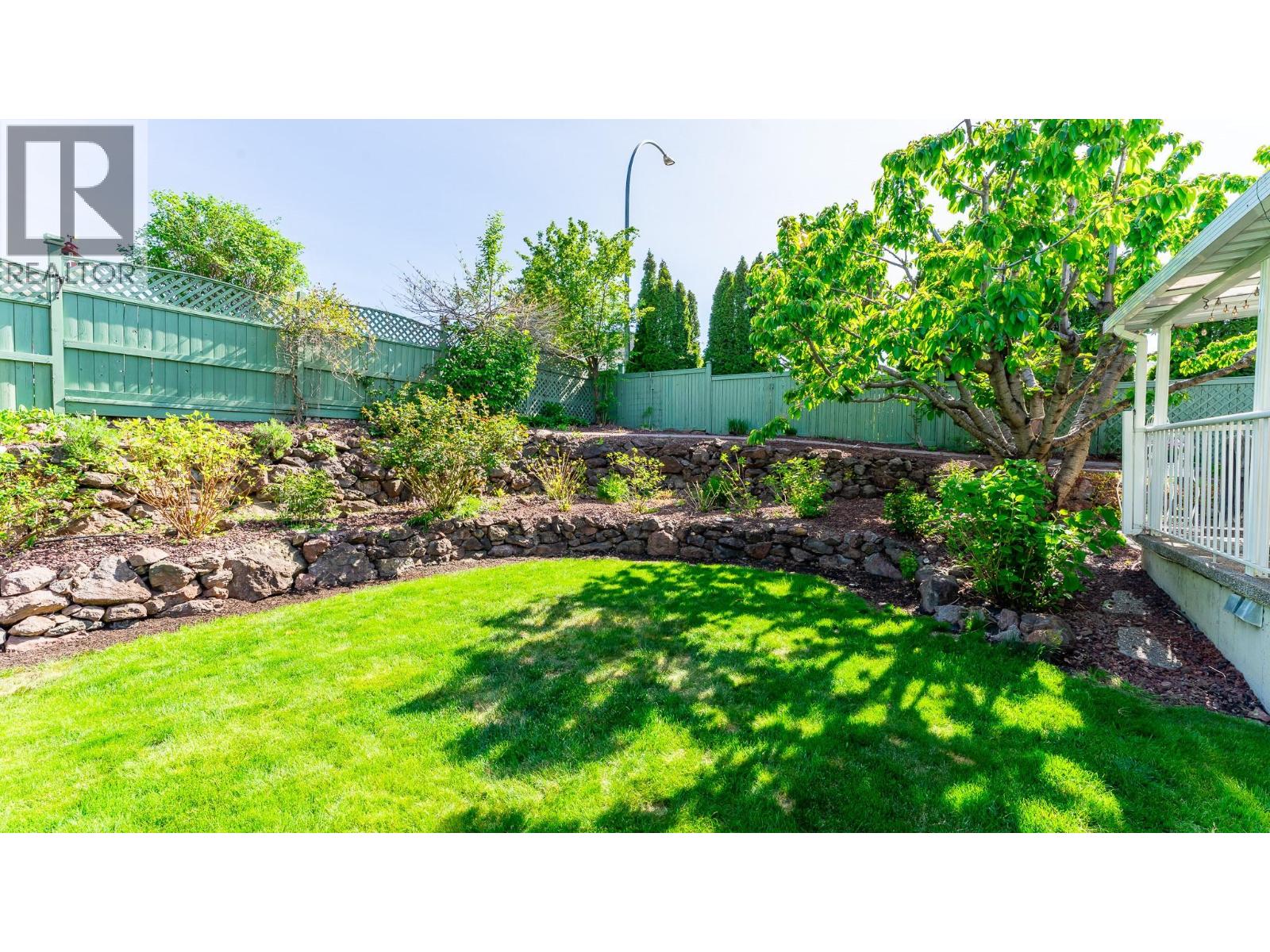 975 Mt Beaven Court - 2
