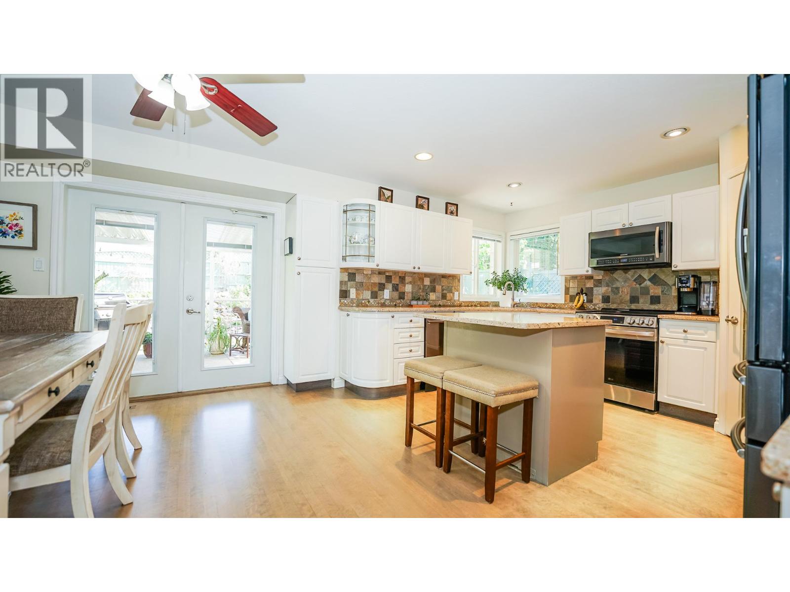 975 Mt Beaven Court - 5