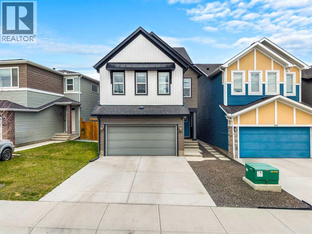 851 Seton Circle SE - 1