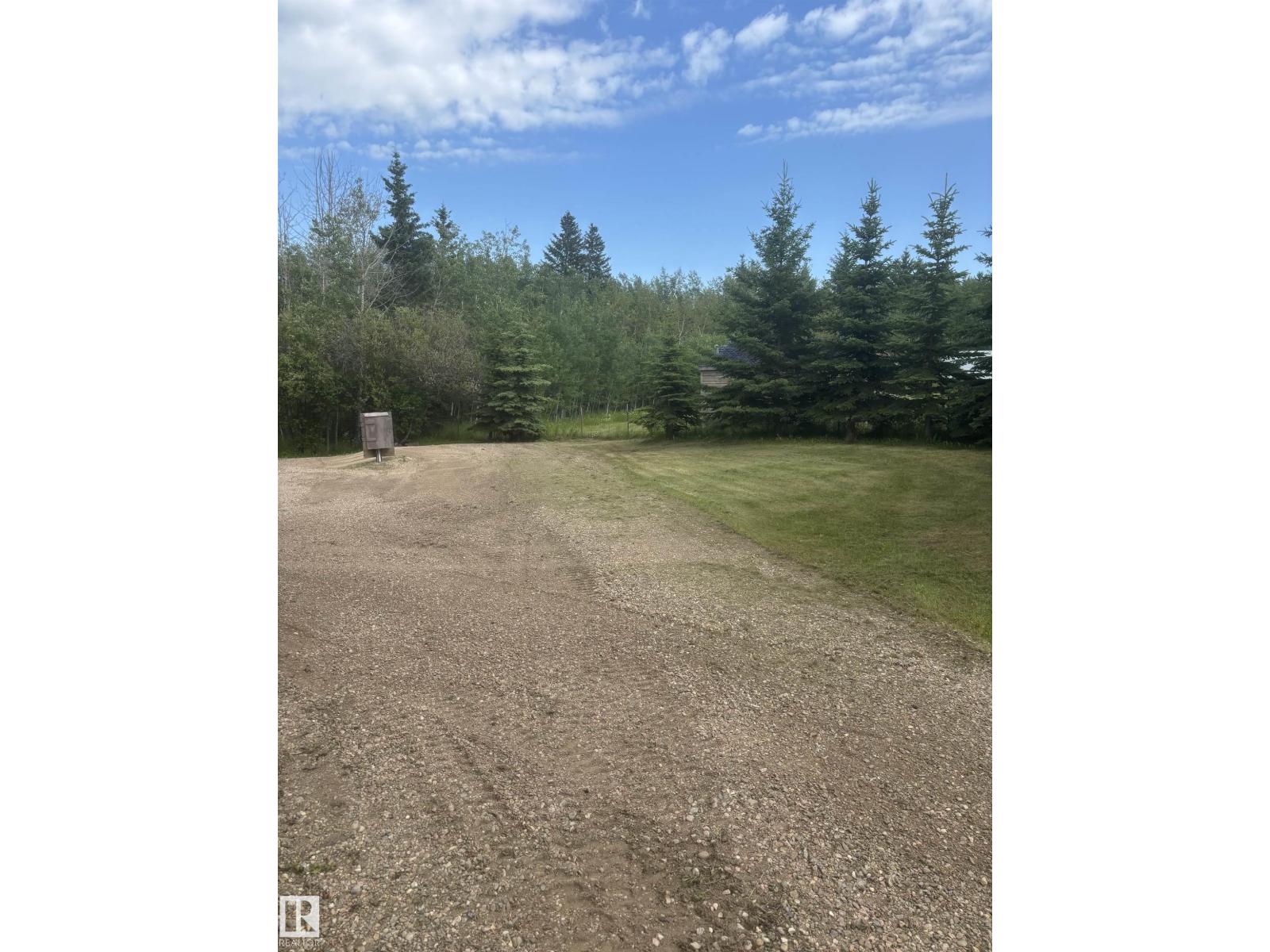 567 12002 Twp Rd 605a, Rural St. Paul County 4