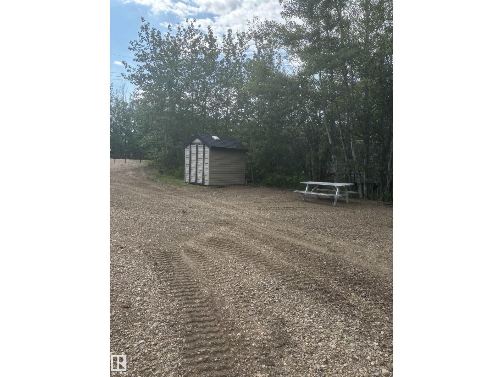567 12002 Twp Rd 605a, Rural St. Paul County 5