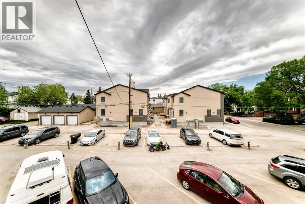 #4 2902 17 Avenue SW - 29