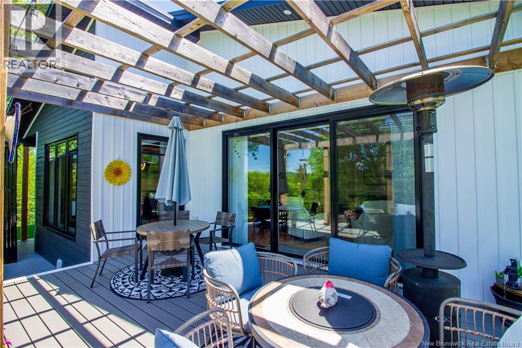 11 Robert Ross Boulevard - Image 36