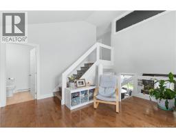Living room - 10 Yves Court, Dieppe, NB E1A0Z7 Photo 10