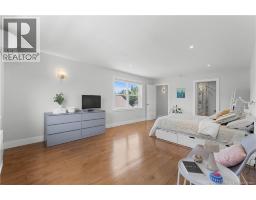 5pc Ensuite bath - 10 Yves Court, Dieppe, NB E1A0Z7 Photo 20