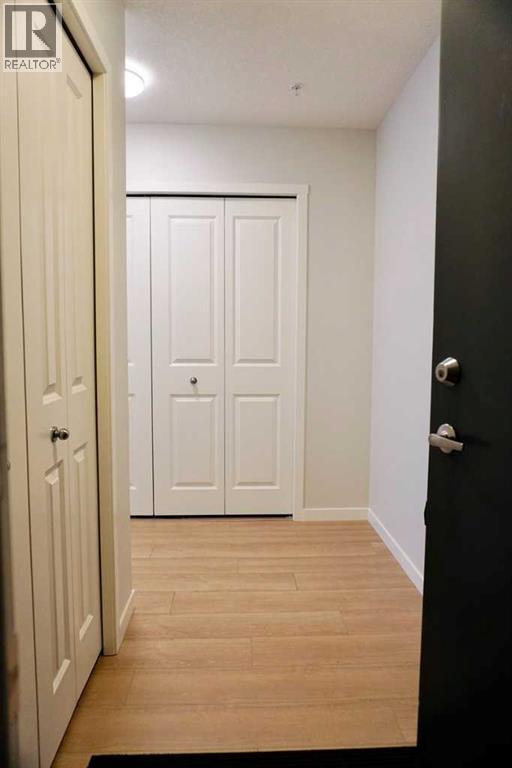 #404 80 Carrington Plaza NW - 32