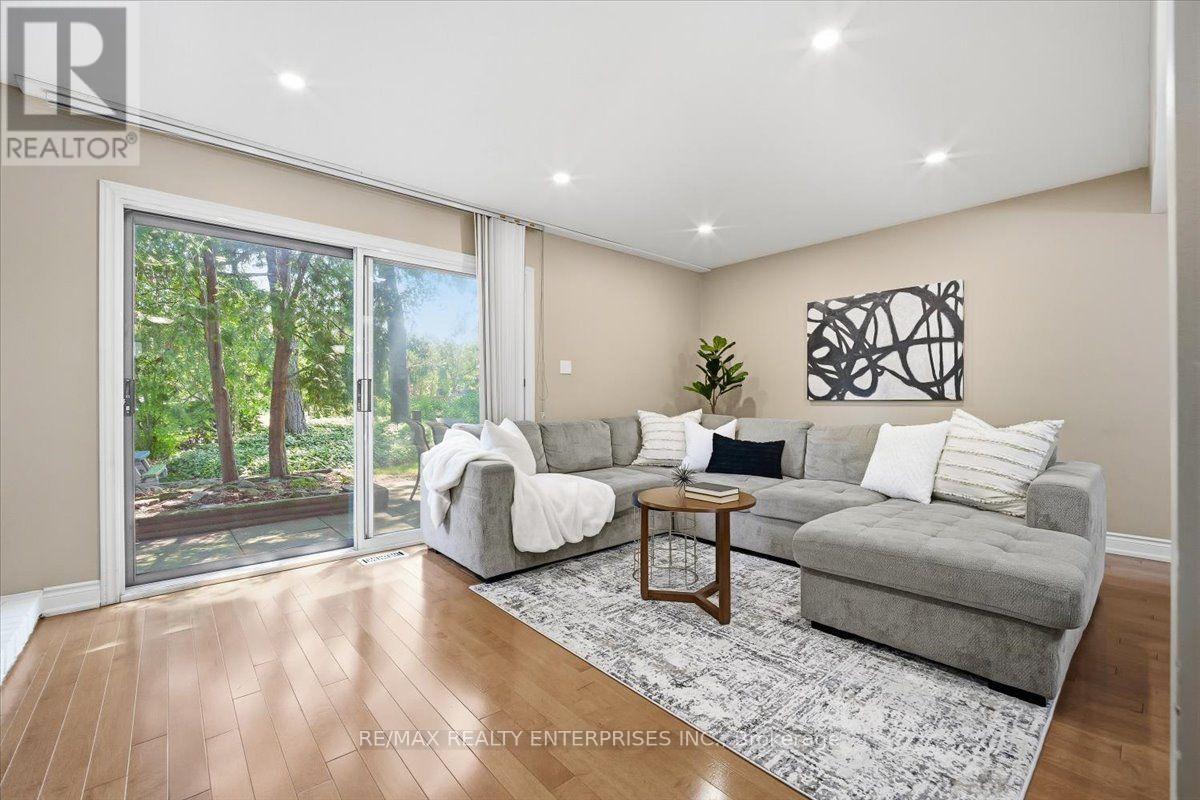 #2 6855 GLEN ERIN DRIVE - 1
