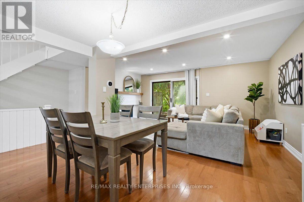 #2 6855 GLEN ERIN DRIVE - 17
