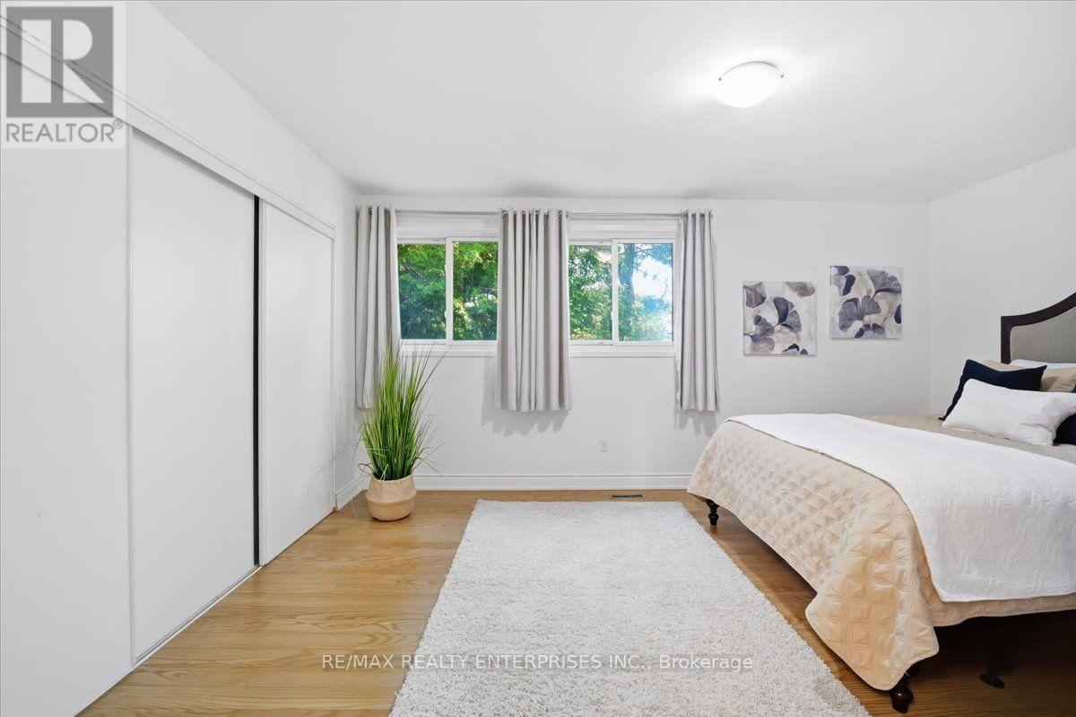 #2 6855 GLEN ERIN DRIVE - 25