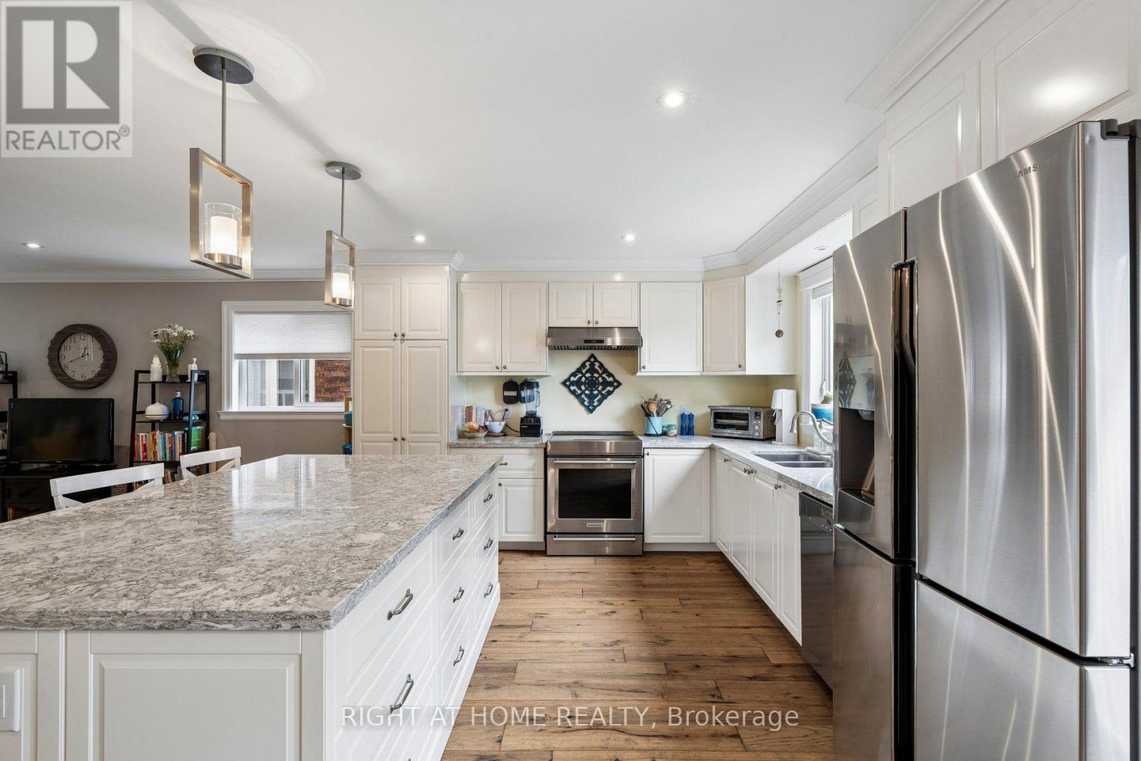 3525 BERTRAND ROAD - 16