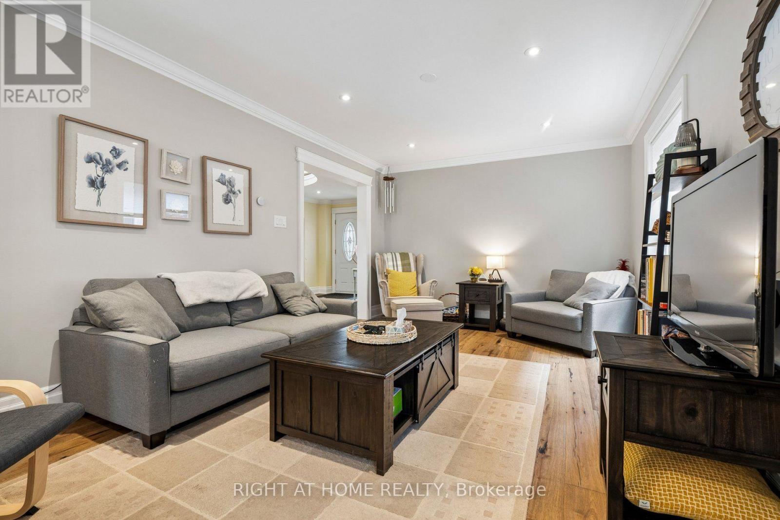 3525 BERTRAND ROAD - 20