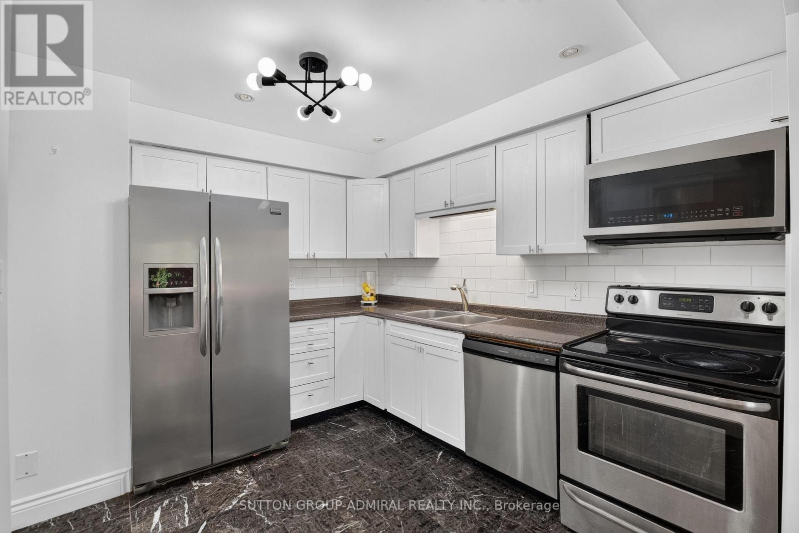 14 MULLIS CRESCENT - 12