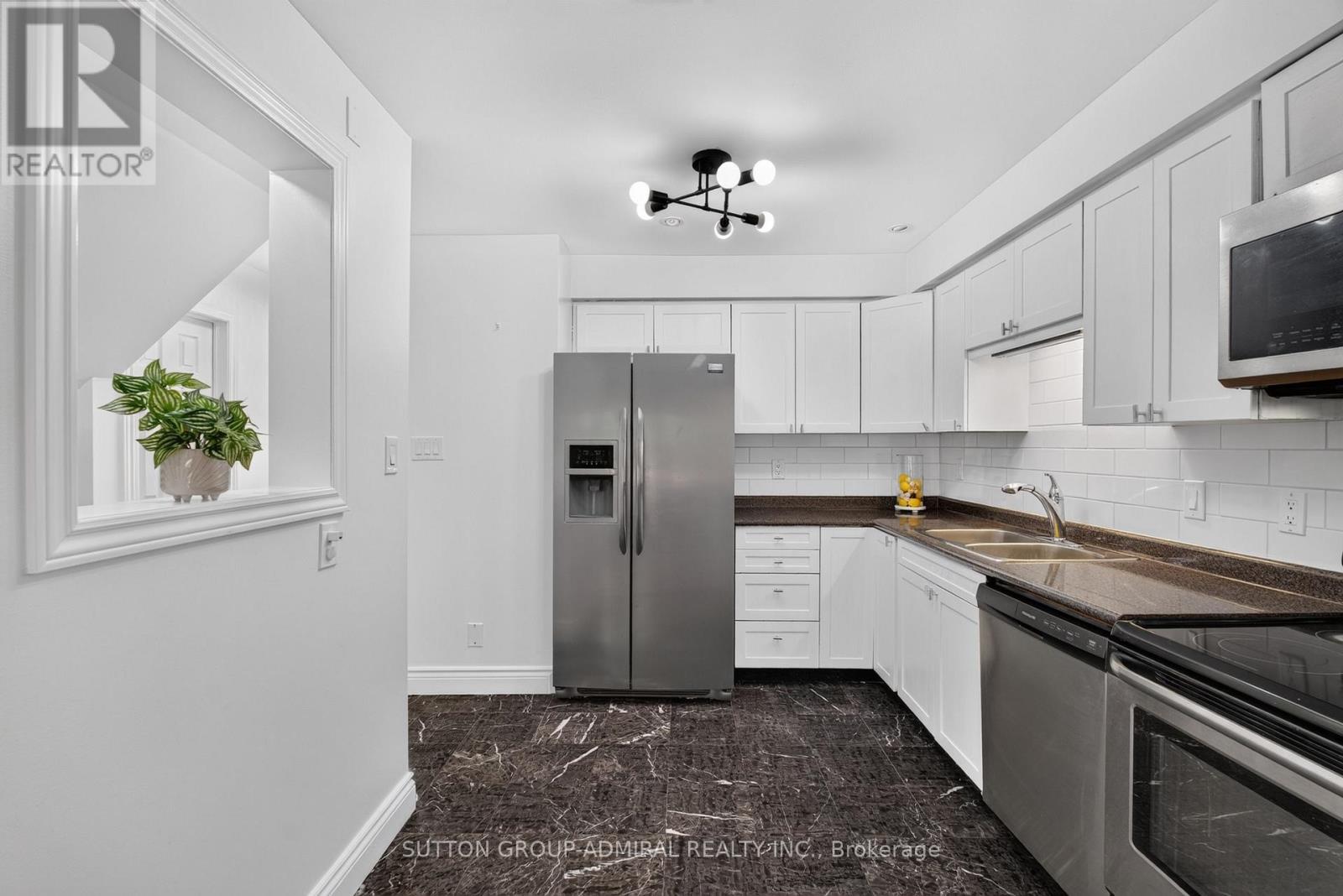 14 MULLIS CRESCENT - 13