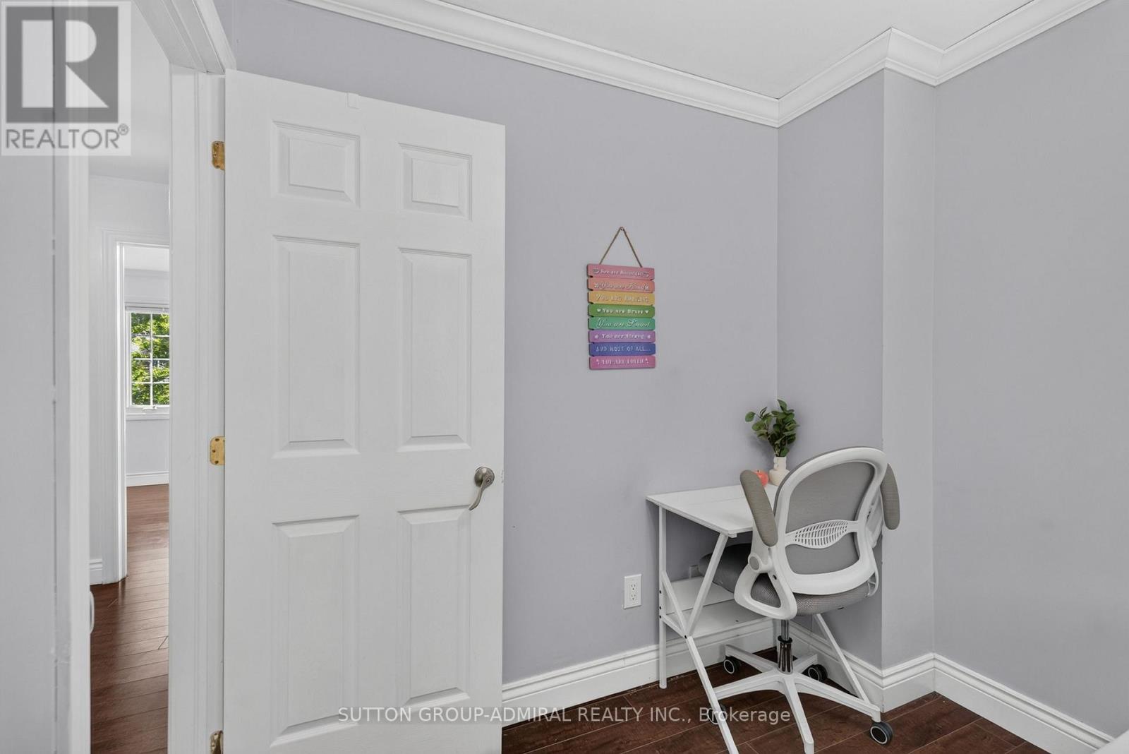 14 MULLIS CRESCENT - 28