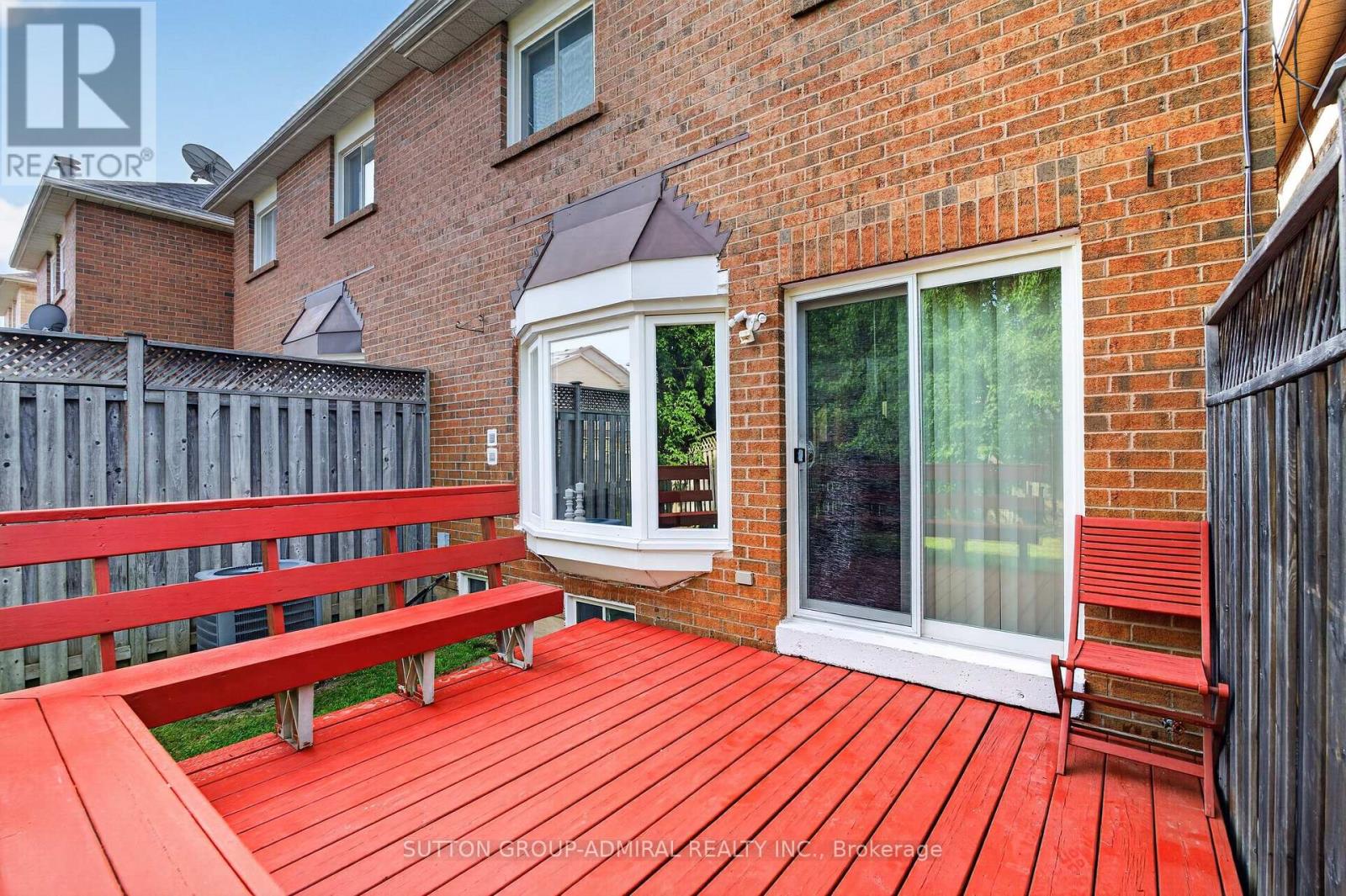 14 MULLIS CRESCENT - 34