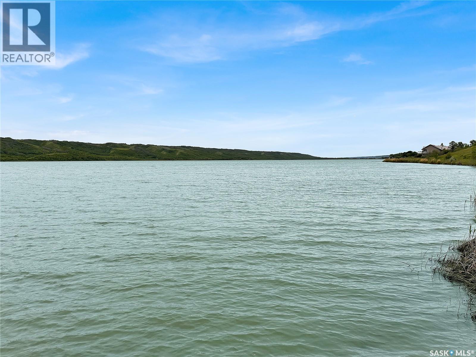 927’ waterfront, 45 acres, Pasqua Lake — photo 3