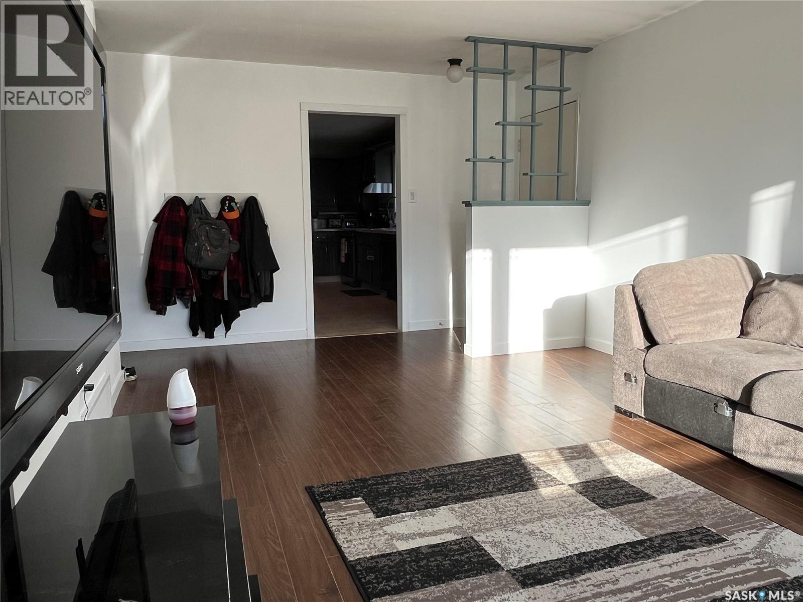 1145 9TH AVENUE SW - Image 4
